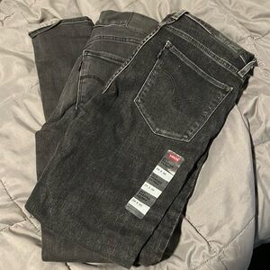 Bundle of 2 pairs Levi’s 311 skinny shaping jeans grey